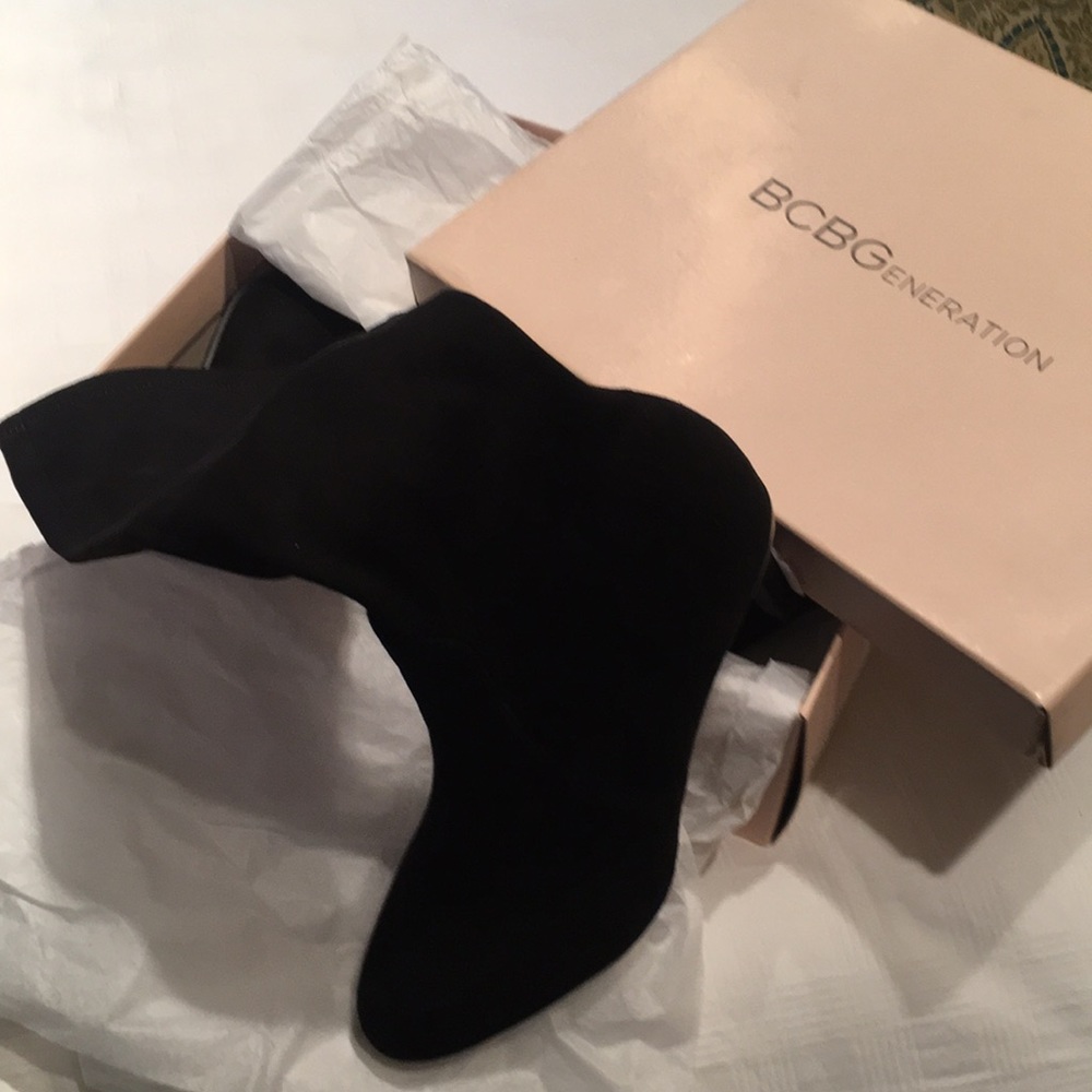 Suede like boots
